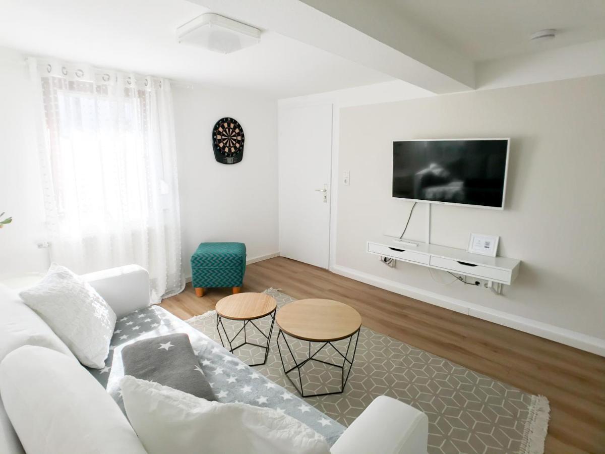 Dream Green Apartment 'Meadow' Gladenbach Esterno foto
